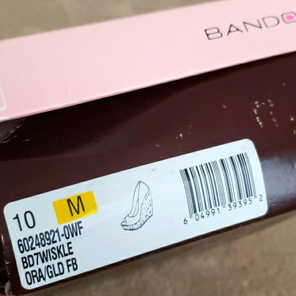 New! Bandolino "Wiskle" Colorful Espadrille Wedge Sandal (10) - Picture 9 of 9